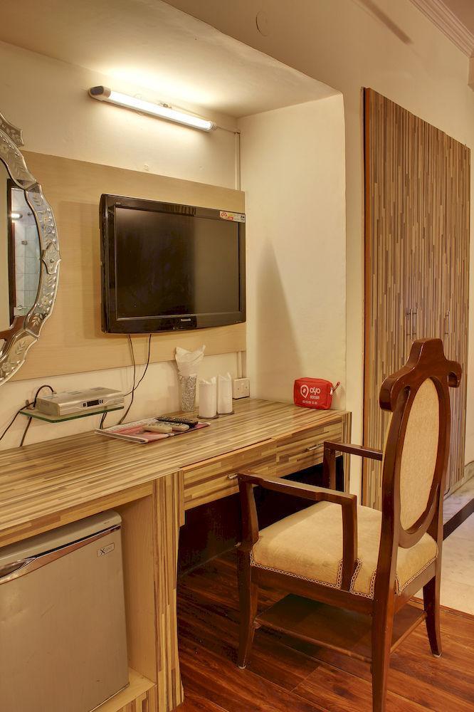 Oyo 358 Sarojini Nagar Hotell New Delhi Eksteriør bilde